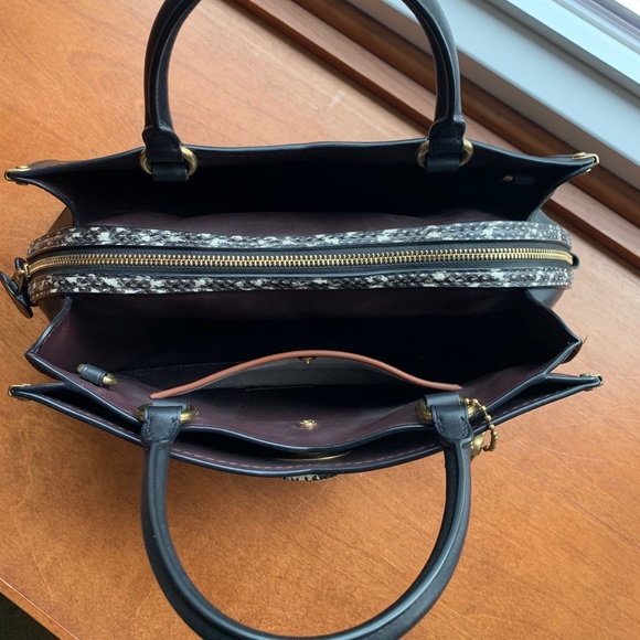 Coach Purse/Handbag - Picture 3 of 6